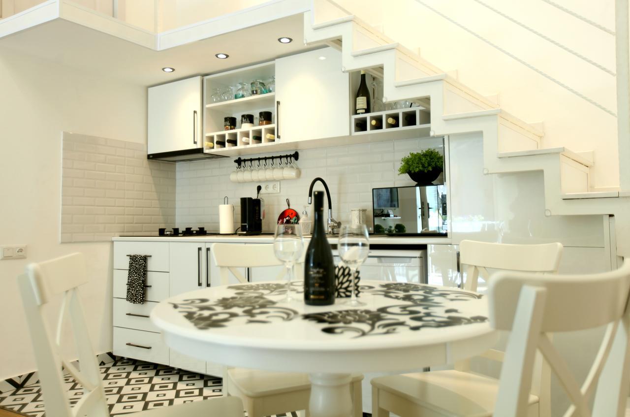 Diplomat Apartment Tbilisi Eksteriør billede