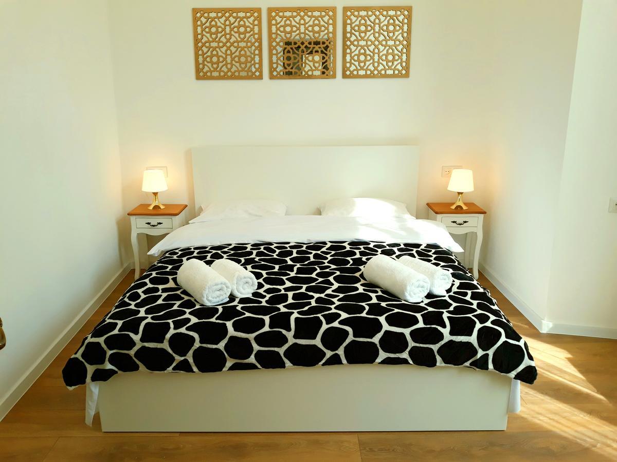 Diplomat Apartment Tbilisi Eksteriør billede